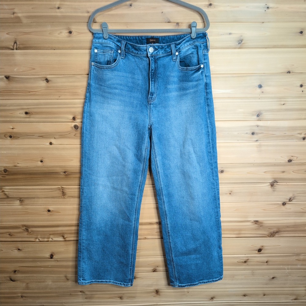 Quince Women's Straight Leg Jeans in Light Blue Denim